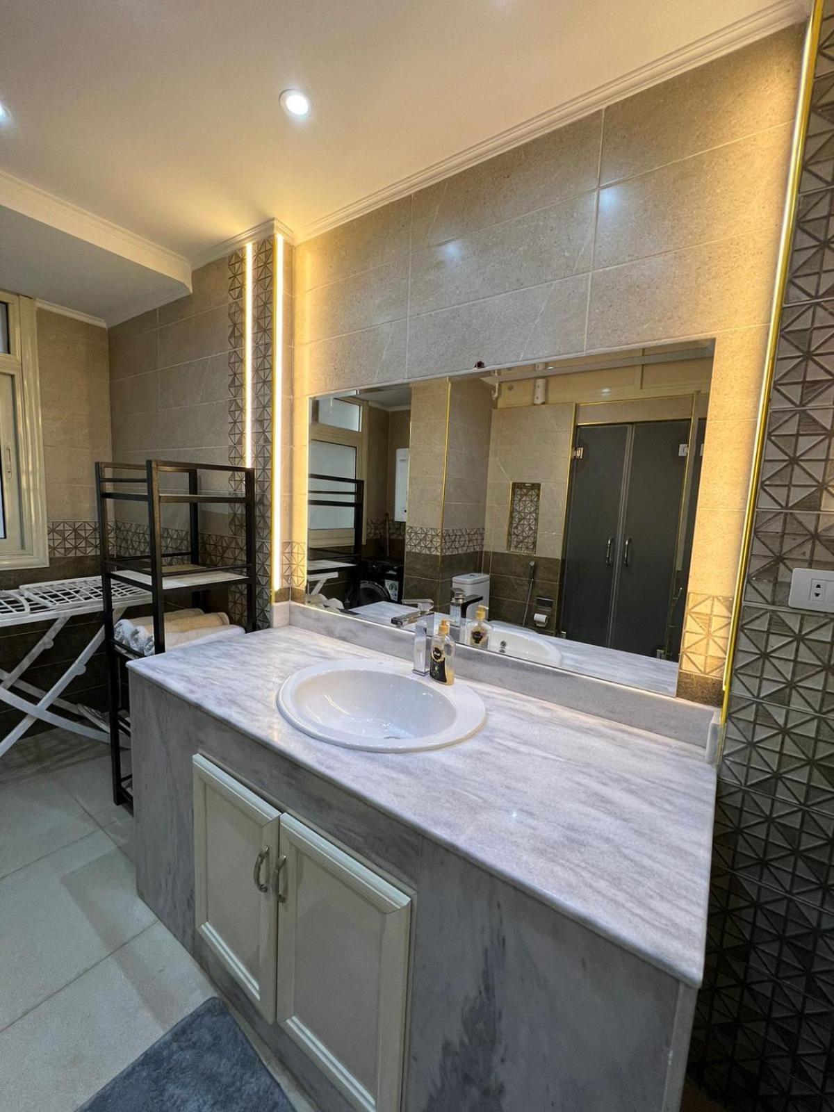 New Modern Front Of Citystars Apartment *